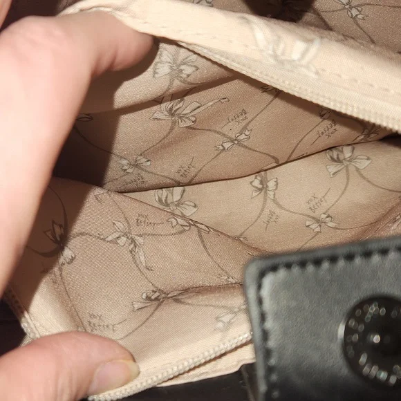 Betsey Johnson Star Quilted Shoulder Bag - Picture 13 of 15